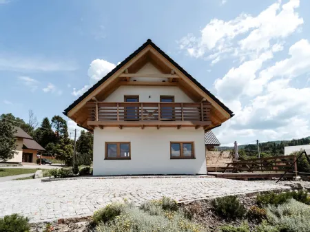 Domek Pod Szarowym Lasem