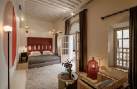 โรงแรม 72 แอนด์ สปา