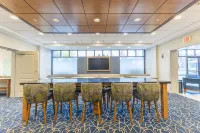 Holiday Inn Express & Suites BOSTON - CAMBRIDGE by IHG