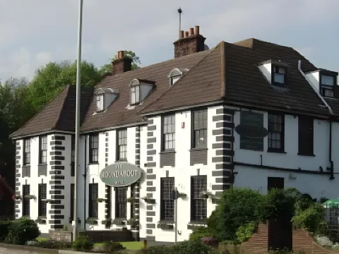 The Roundabout Hotel のホテル