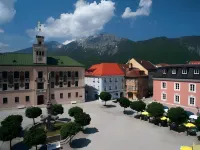 Hotel Bergfried & Schönblick Hotels in der Nähe von RupertusTherme