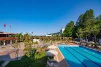 Green Palace Suite Hotel