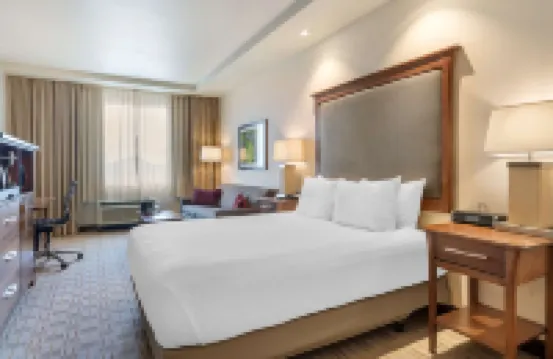 Best Western Premier Boulder Falls Inn Отели в г. 