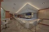 Crowne Plaza KNOXVILLE DOWNTOWN UNIVERSITY by IHG - bars