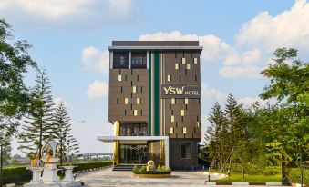 Ysw Hotel Lopburi