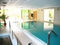 Granada Conference, Wellness and Sport Hotel - ที่มีสระว่ายน้ำ