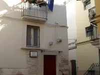 Bed & Breakfast Palazzo Ducale Các khách sạn gần Parrocchia San Riccardo