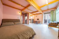 Lucyol Pension Yangpyeong -  Casas de vacaciones