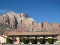 バンブルベリー イン スプリングデールのホテル