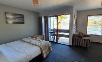 Akaroa Waterfront Motels