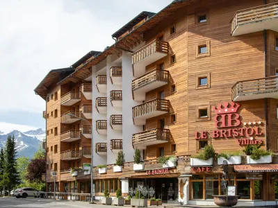 Le Bristol A28 Hotels in 