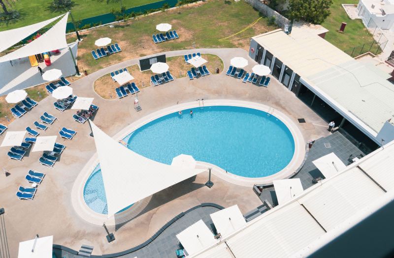 Hotel Holiday International photo 2