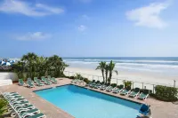 Days Inn by Wyndham Daytona Oceanfront - Beach