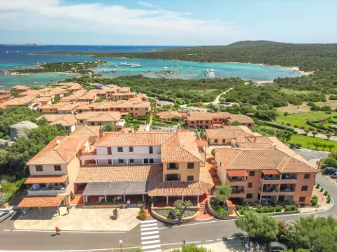 D4 - F3, Baia de Bahas