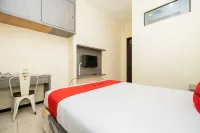 RedDoorz Plus @ Grace Residence Surabaya - 3 estrellas
