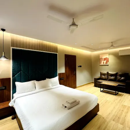 V Hotel