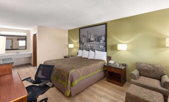 Super 8 by Wyndham Fort Mitchell Cincinnati Area
