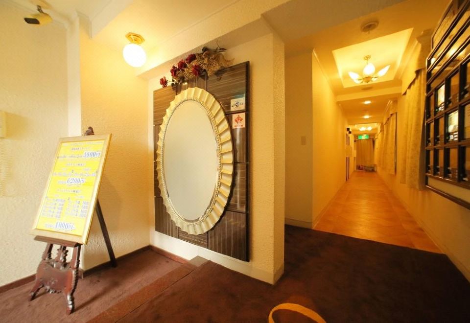 호텔 올리브 교토 야마시나의 세련된 객실 디자인