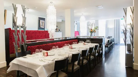 Leonardo Boutique Hotel Maastricht City Center Отели в г. Маастрихт