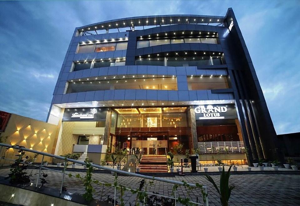 hotel overview picture