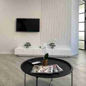 Sweet Home - Superior Apartment With Balcony Rooms