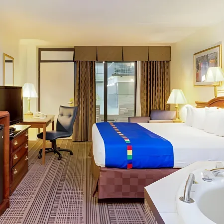 Park Inn by Radisson Sharon