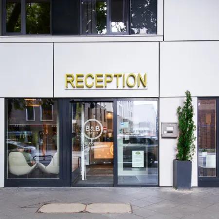 B&B HOTEL Frankfurt City-Ost Отели рядом с достопримечательностью «Остенд»