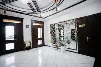 Karakalpak Palace Hotel فنادق في نوكوس