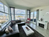 6 Pers. Modern Harbor House with Fenced Garden with the Lake View