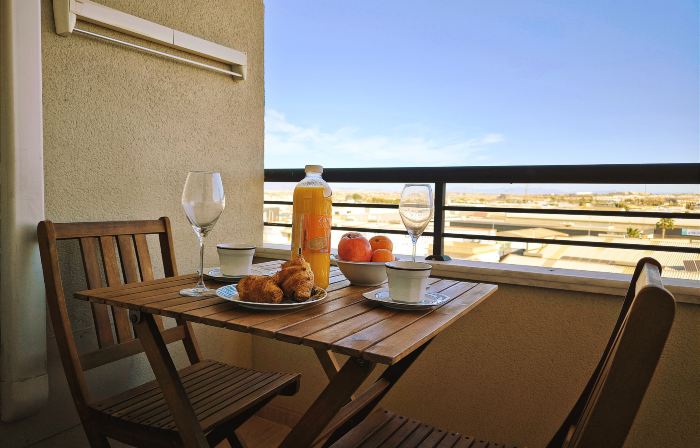 Central Apartment & Beach