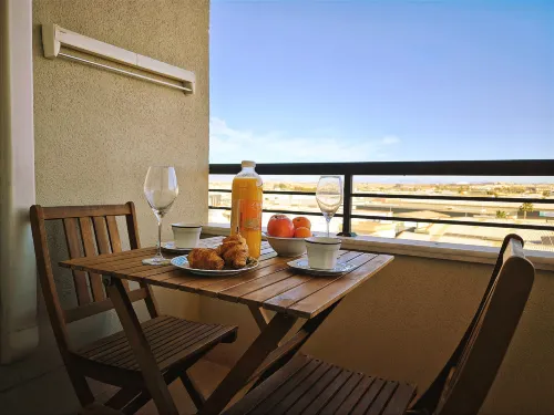 Central Apartment & Beach - 3-Star