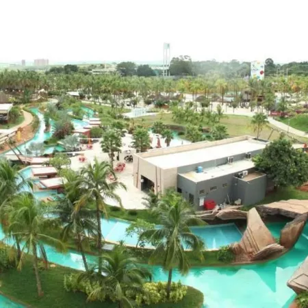 Hot Beach Resort