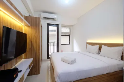 Comfy Modern Studio Transpark Cibubur by Travelio Hotel dekat Masjid AL-ARIF Mabes TNI-AL