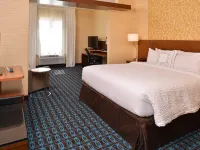 Fairfield Inn & Suites Farmington Hotels in Farmington