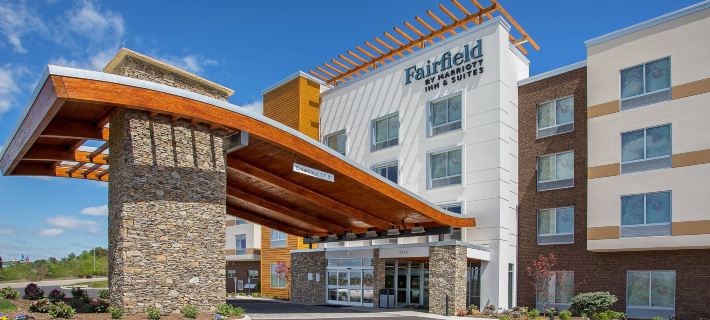 Fairfield Inn & Suites Pigeon Forge Hotels in Pigeon Forge