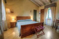 Relais la Colombara Spa & Wellness Hotels in Tassara