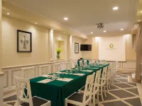 Hotel Degli Aranci Hotels near Parioli