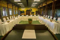 Kilaguni Serena Safari Lodge - parking