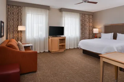 Hampton Inn & Suites Denver-Speer Boulevard Hotels in Denver