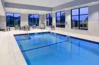Hampton Inn & Suites Overland Park South - Pysäköinti