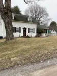 Rustic and private farmhouse close to Lackawanna State Park, near Elk Mtn Ski