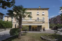 [LAGO DI GARDA ★★★★★] Light-filled Apartment