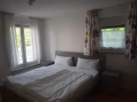 Spacious Apartment with Park View – Ideal for Families & Business Travelers Hotels in Biberach