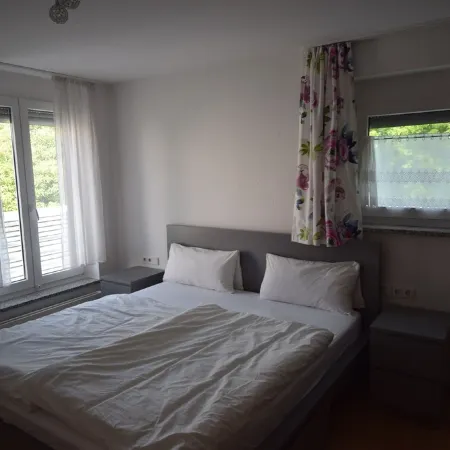 Spacious Apartment with Park View – Ideal for Families & Business Travelers Отели в г. Биберах ан дер Рисс