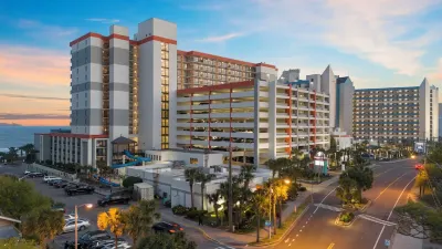 Luxurious Beachfront 3BR 15Th Floor VIP Suite. Amazing Direct Ocean Views! Hotels in 