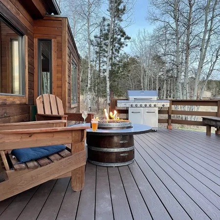^^PeakViewCabin, Amazing Views w/ Hot Tub 5 min from town-Peaceful and QUIET