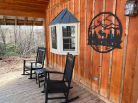Welcome to Outlaw Acres at Hatfield McCoy. Mountain Home on 21 Acres
