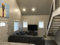 Secluded Sterling Cabin sleeps up to 12 Hotel a Sterling