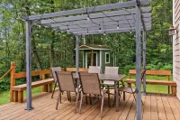 Peaceful and Cozy Modern Lakehouse Cabin on 4 acres