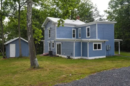 Farmhouse on the river!